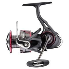 Mulineta Daiwa Ballistic LT 2500D-XH