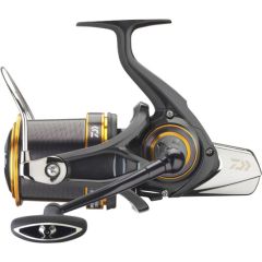 Mulineta Daiwa 23 Emblem Surf 45 SCW QD
